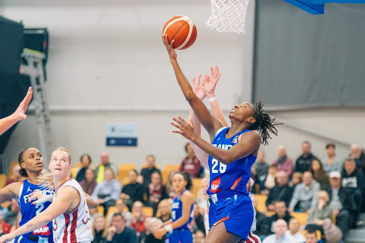 Après leur victoire en Lettonie, les Bleues sont à 99,9% qualifiées à l'Eurobasket