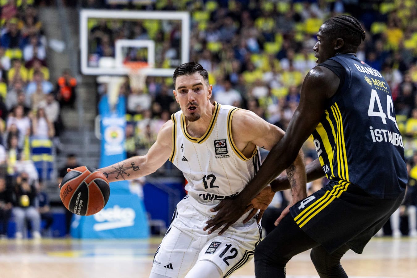 Euroleague : un nouveau record pour Nando De Colo contre Fenerbahçe