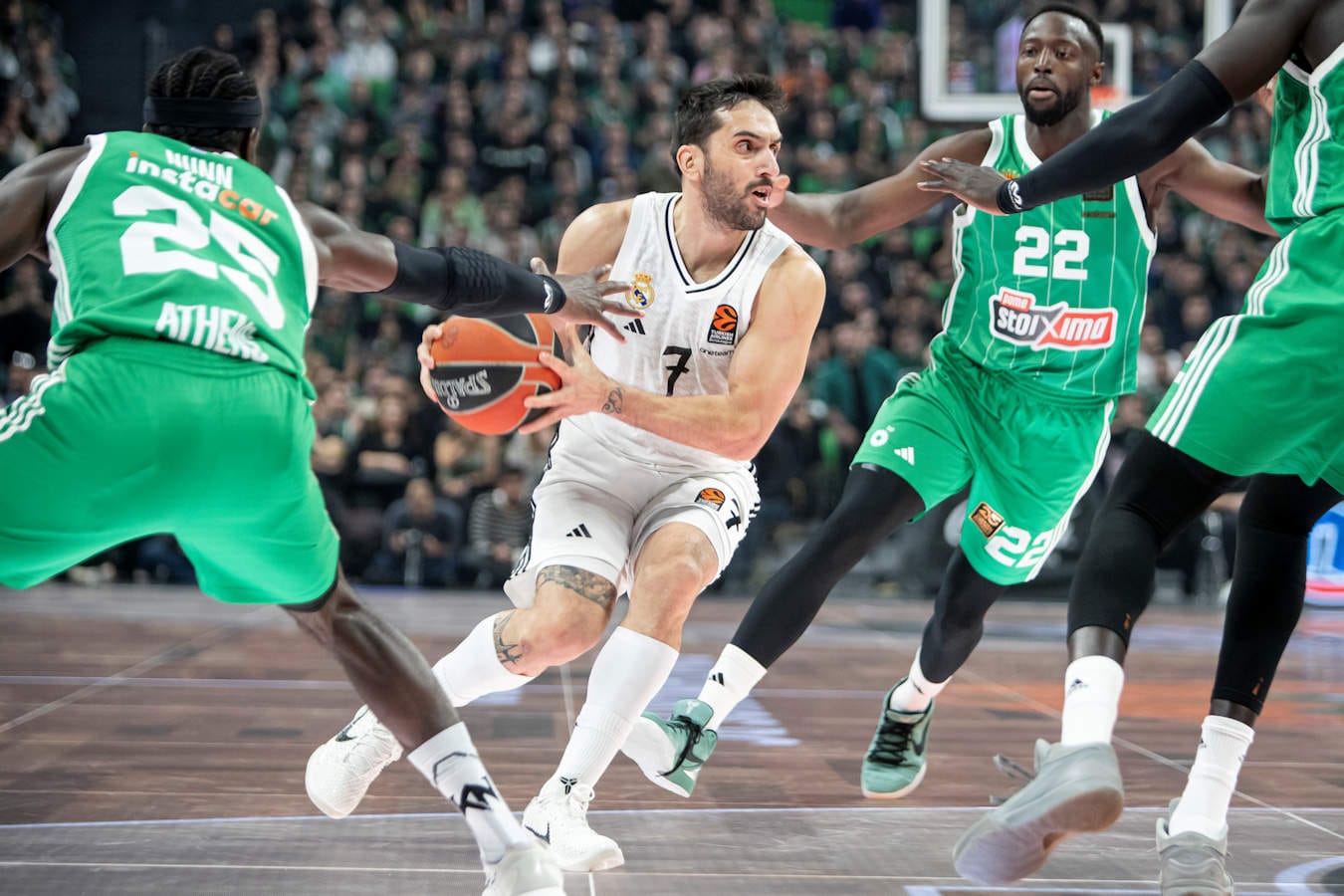 Fautes techniques en Euroleague : le Real Madrid et le Panathinaïkos mauvais élèves