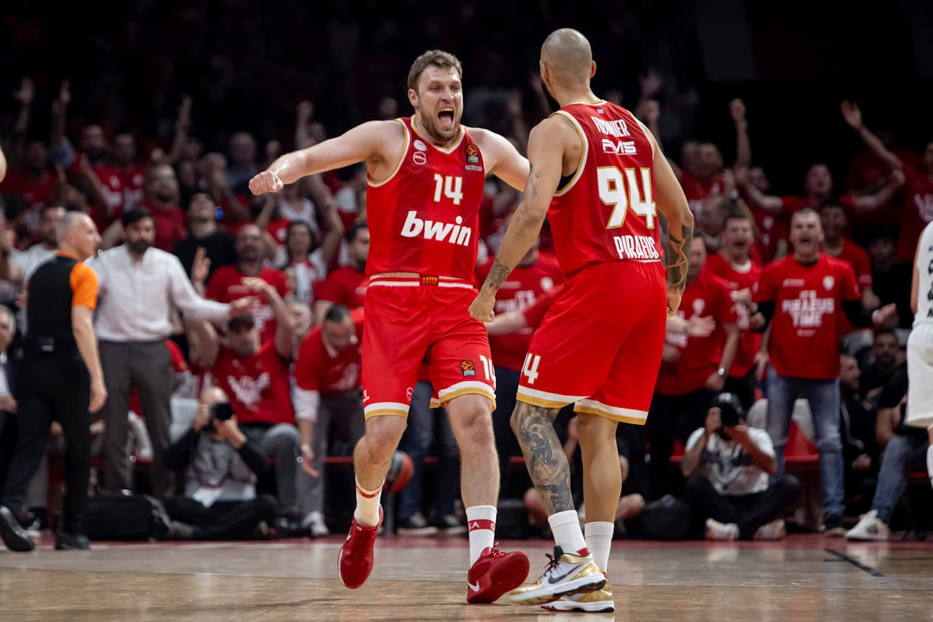 Georgios Bartzokas (Olympiakos) : « Nunn méritait probablement d’être MVP, mais j’aurais préféré Vezenkov »