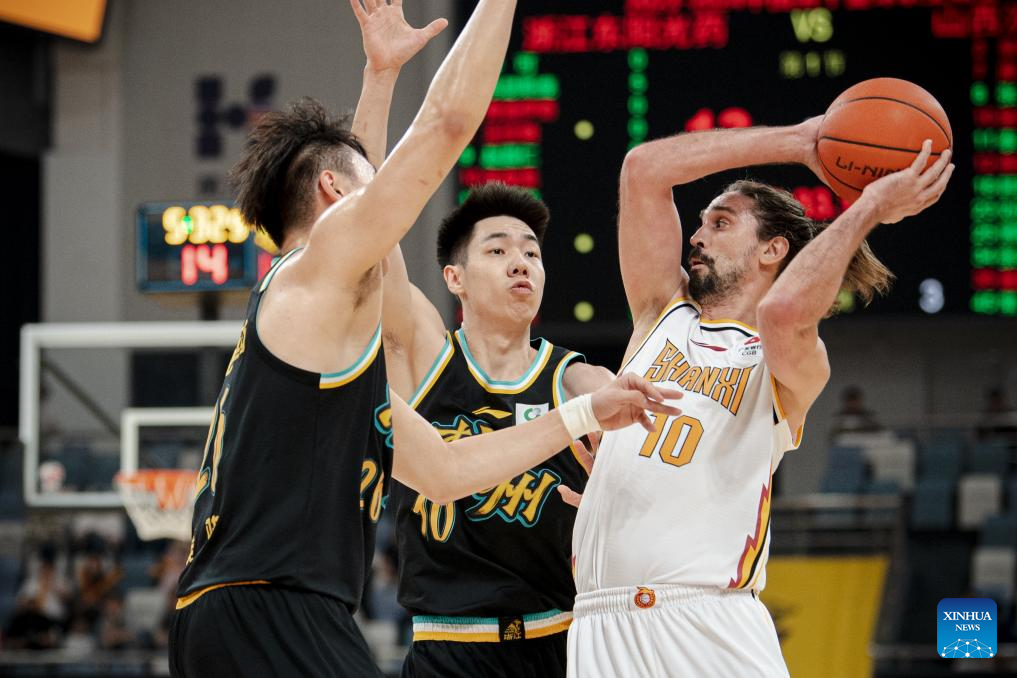 Alexey Shved ou les aventures d'un Russe aux Etats-Unis et en Chine