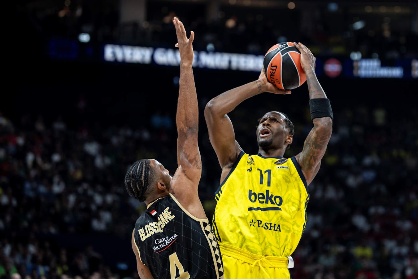 Fenerbahçe prive Monaco du graal et soulève l’Euroleague pour la deuxième fois !