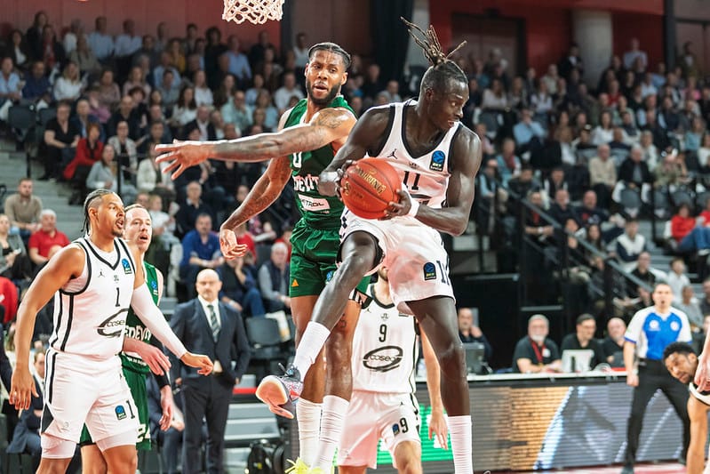 Programa de TV de baloncesto con partidos imperdibles