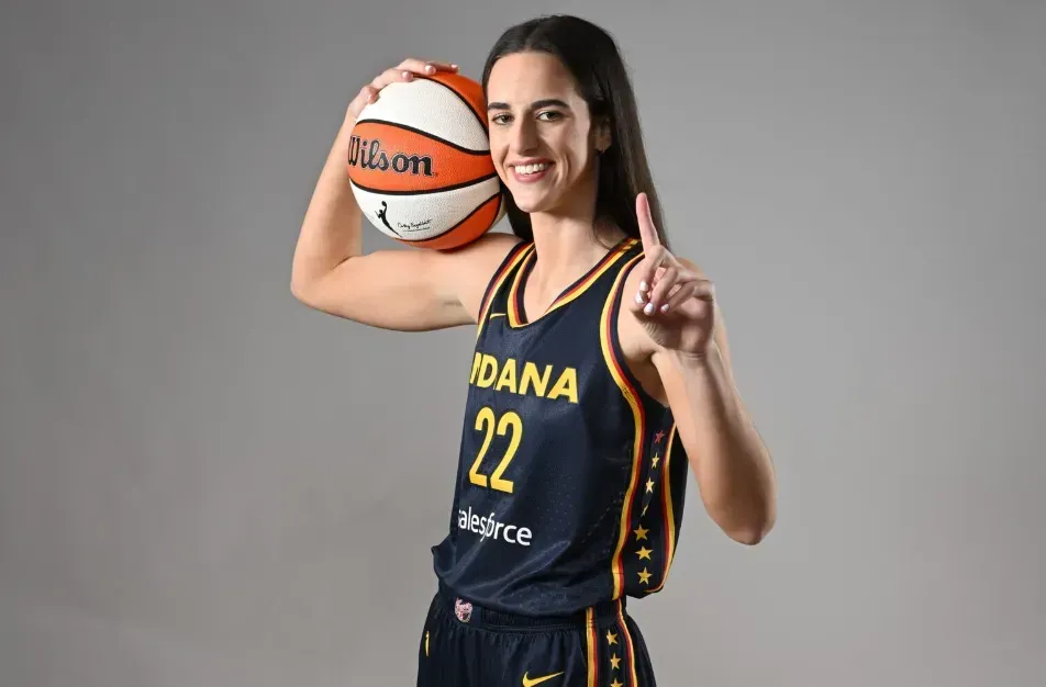 Caitlin Clark: Salario WNBA y Nuevas Normativas
