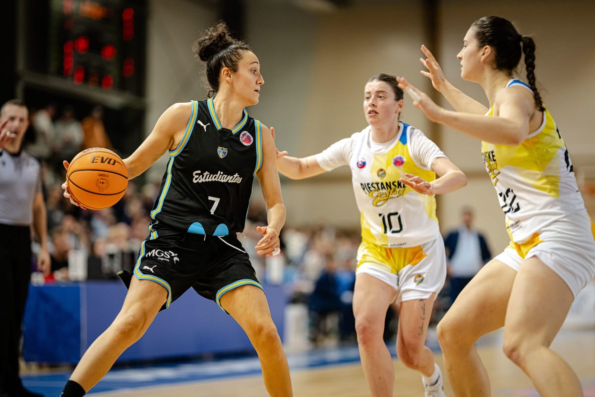 Clémentine Samson change de tunique en Espagne