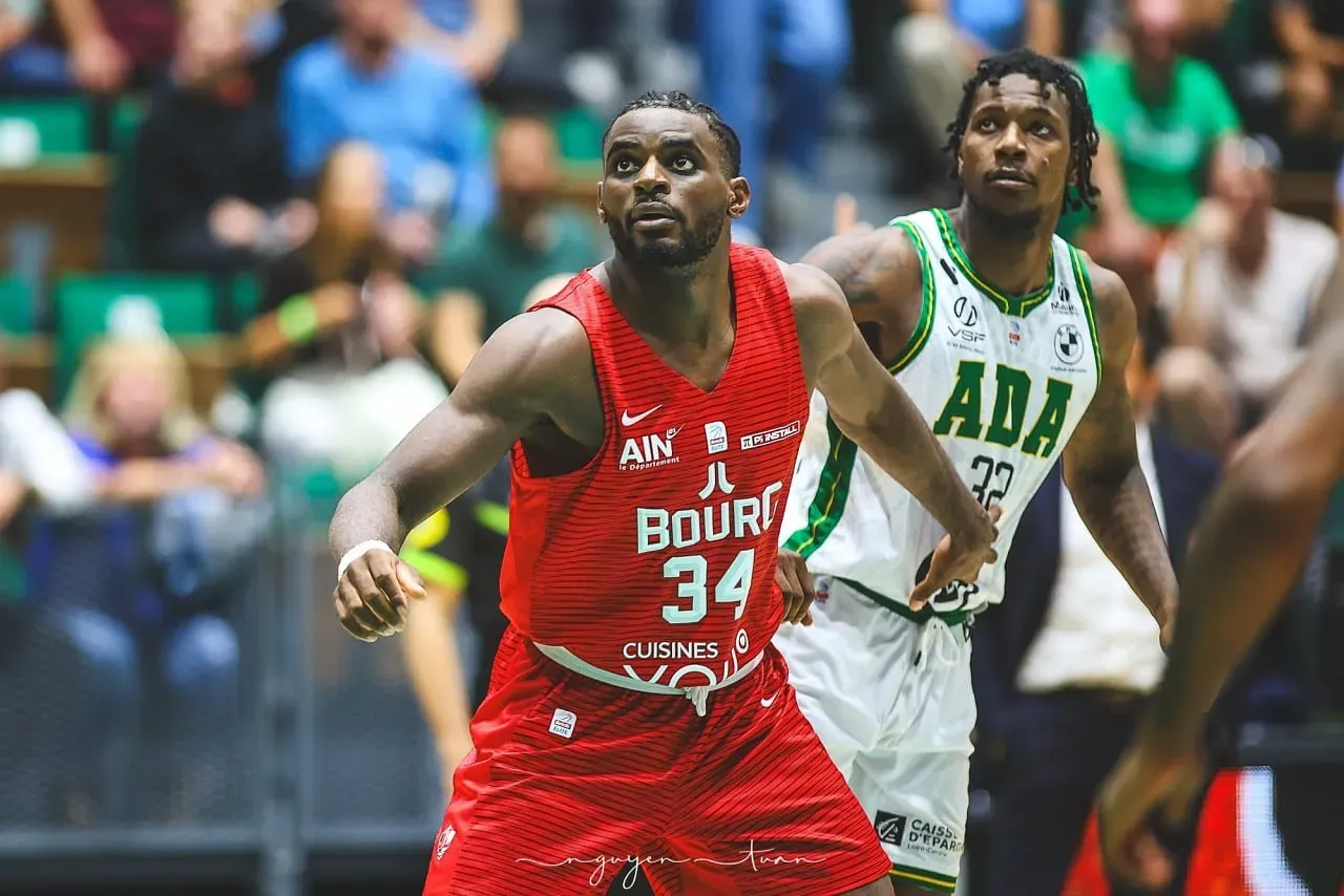 Kevin Kokila à Bourg jusqu'en 2027