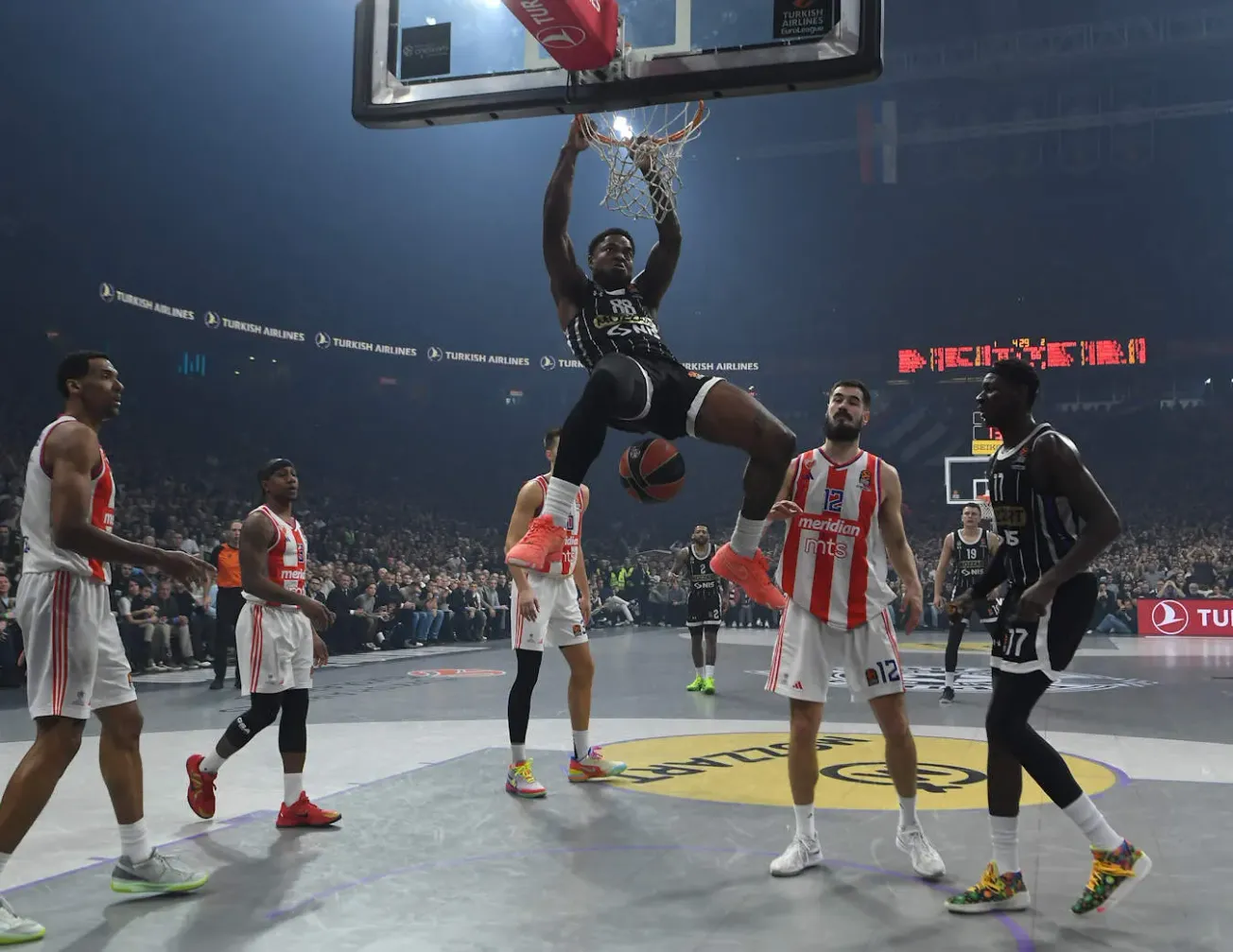 Euroleague : bientôt des licences pluriannuelles pour l’Etoile Rouge et le Partizan Belgrade