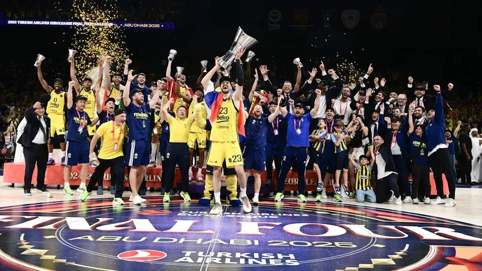 Fenerbahçe prive Monaco du graal et soulève l’Euroleague pour la deuxième fois !