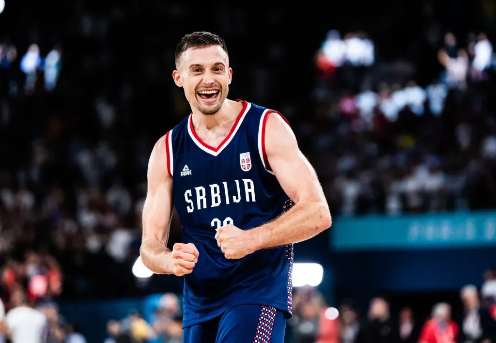 Aleksa Avramovic signe un bail longue durée avec Dubaï