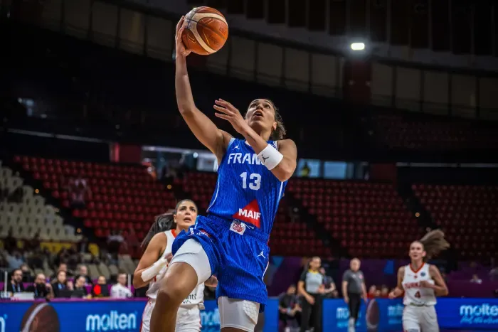 EuroBasket féminin : la France s’en sort in extremis contre la Turquie en ouverture !