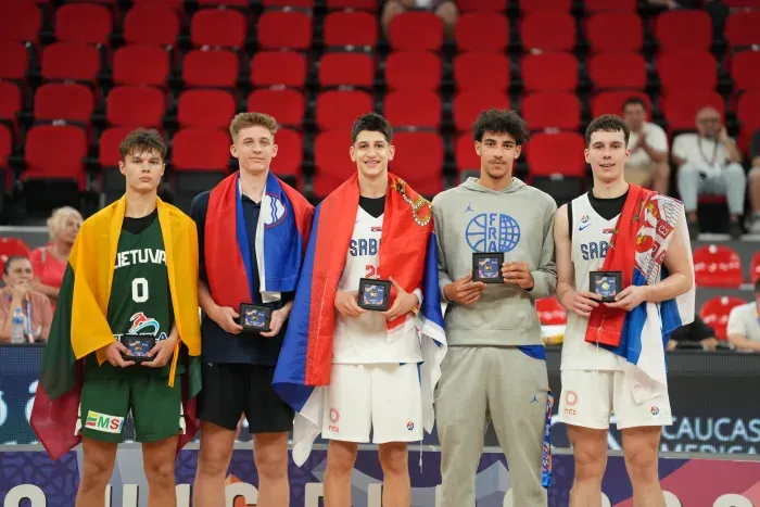 La Serbie remporte l'Euro U16, Nathan Soliman dans le 5 All-stars