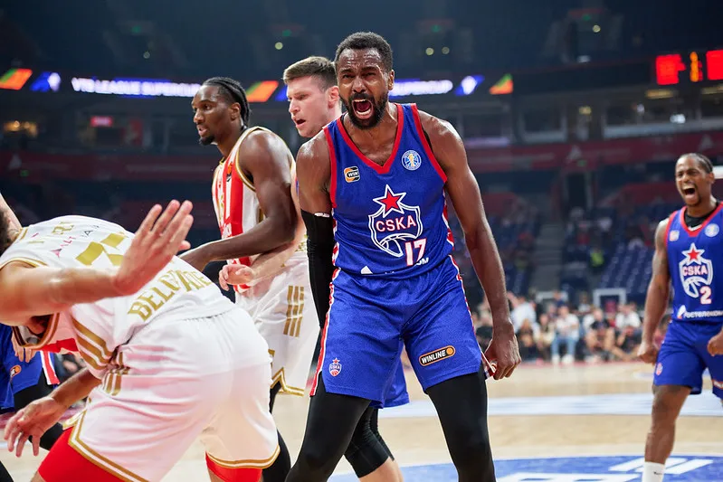 Livio Jean-Charles lors de la demi-finale de SuperCoupe entre le CSKA Moscou et l'Étoile Rouge