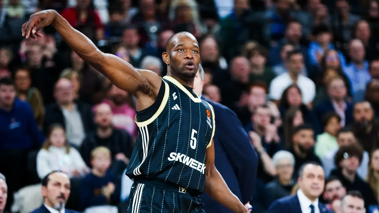 Charles Kahudi de retour à Dijon !