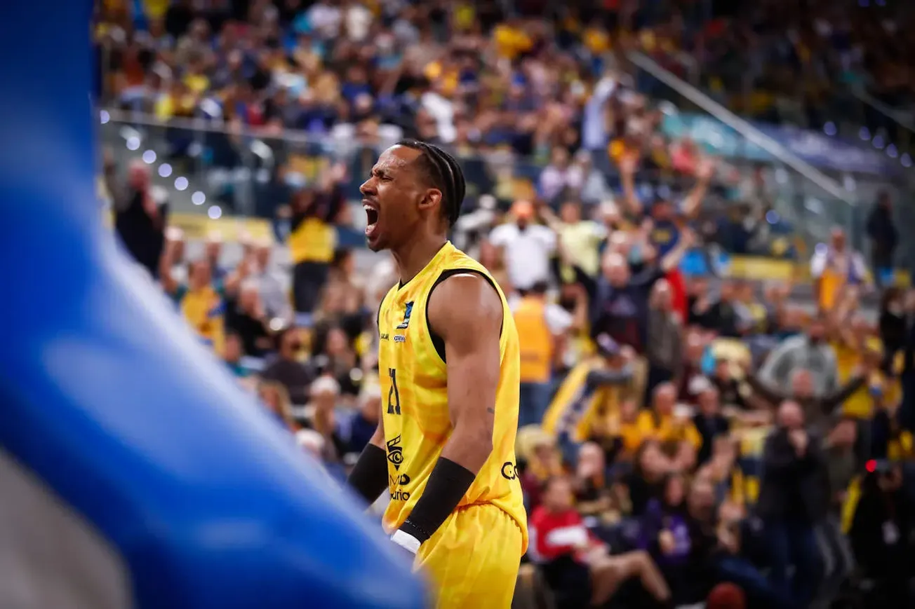 Mehdy Ngouama renforce l'ASVEL !