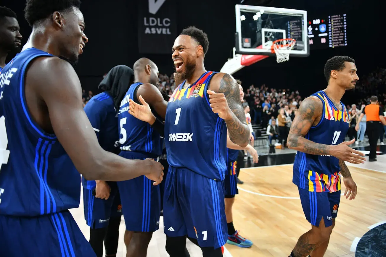 L'ancien Villeurbannais DeShaun Thomas prend sa retraite