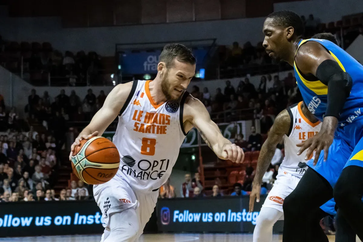 Antoine Eito comme pigiste médical à Boulazac