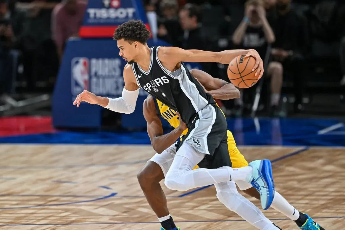 Victor Wembanyama va être absent plusieurs semaines