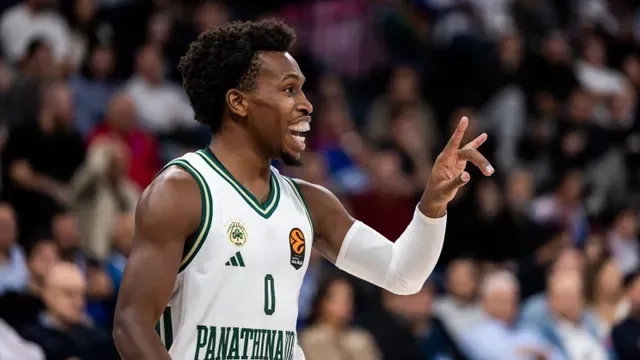 TJ Shorts "profondément reconnaissant" envers les fans parisiens