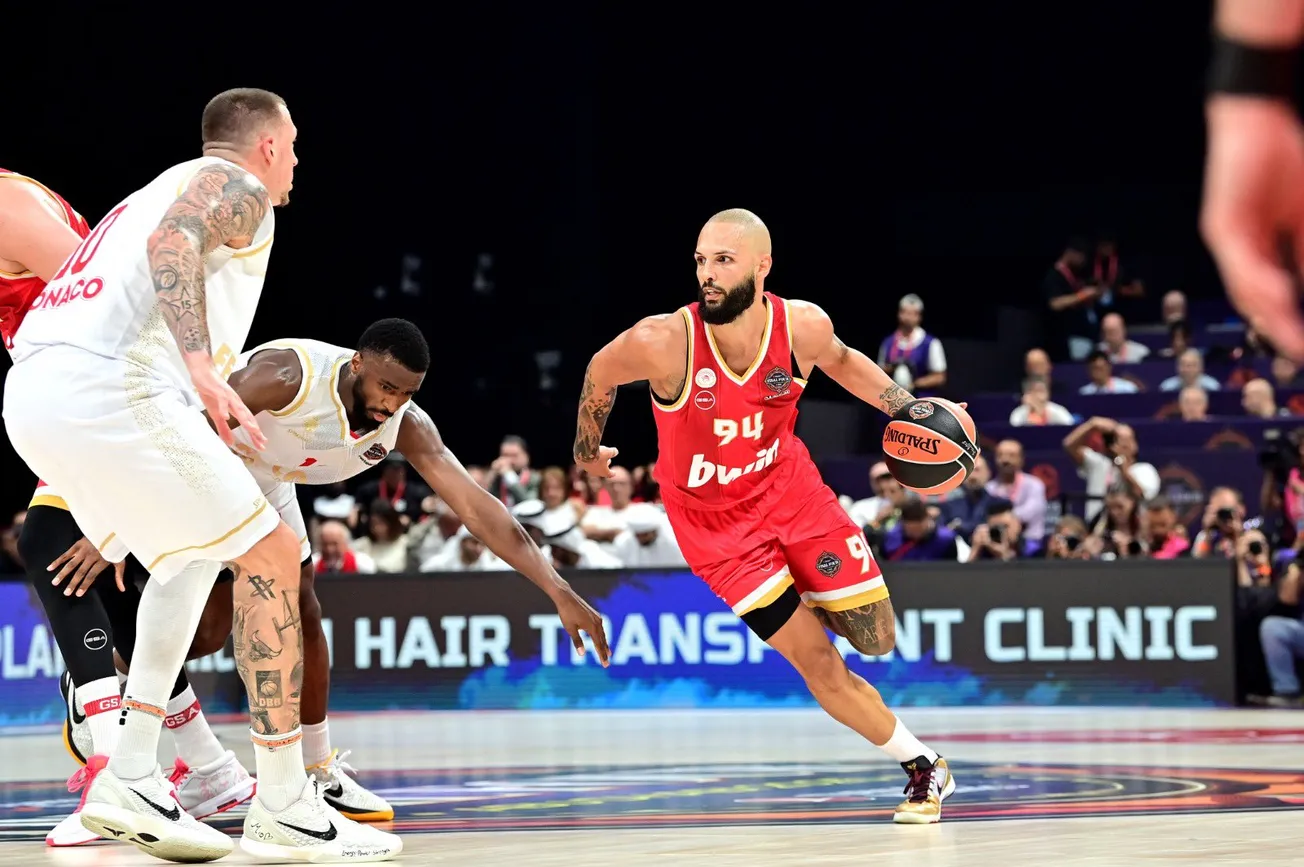 Evan Fournier et l'Olympiakos : "Je suis vraiment heureux d'avoir pu me sentir à nouveau vivant ici"