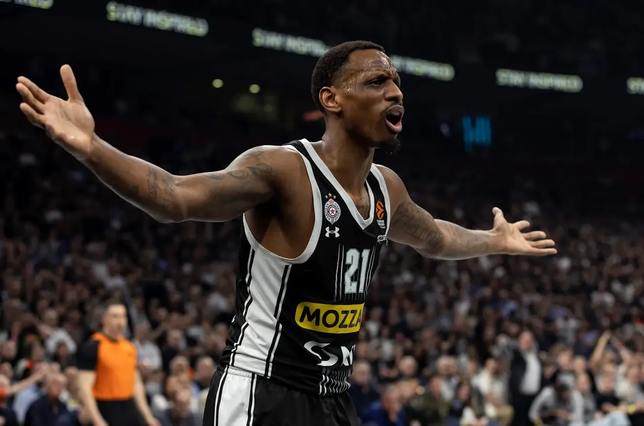 À 35 ans, James Nunnally rebondit en Grèce