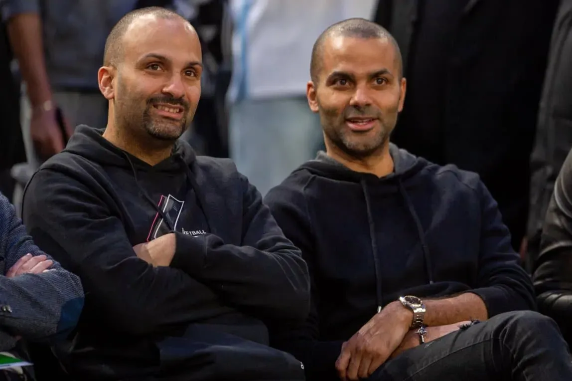 Tony Parker à propos de son frère TJ : "Je suis très content pour lui"