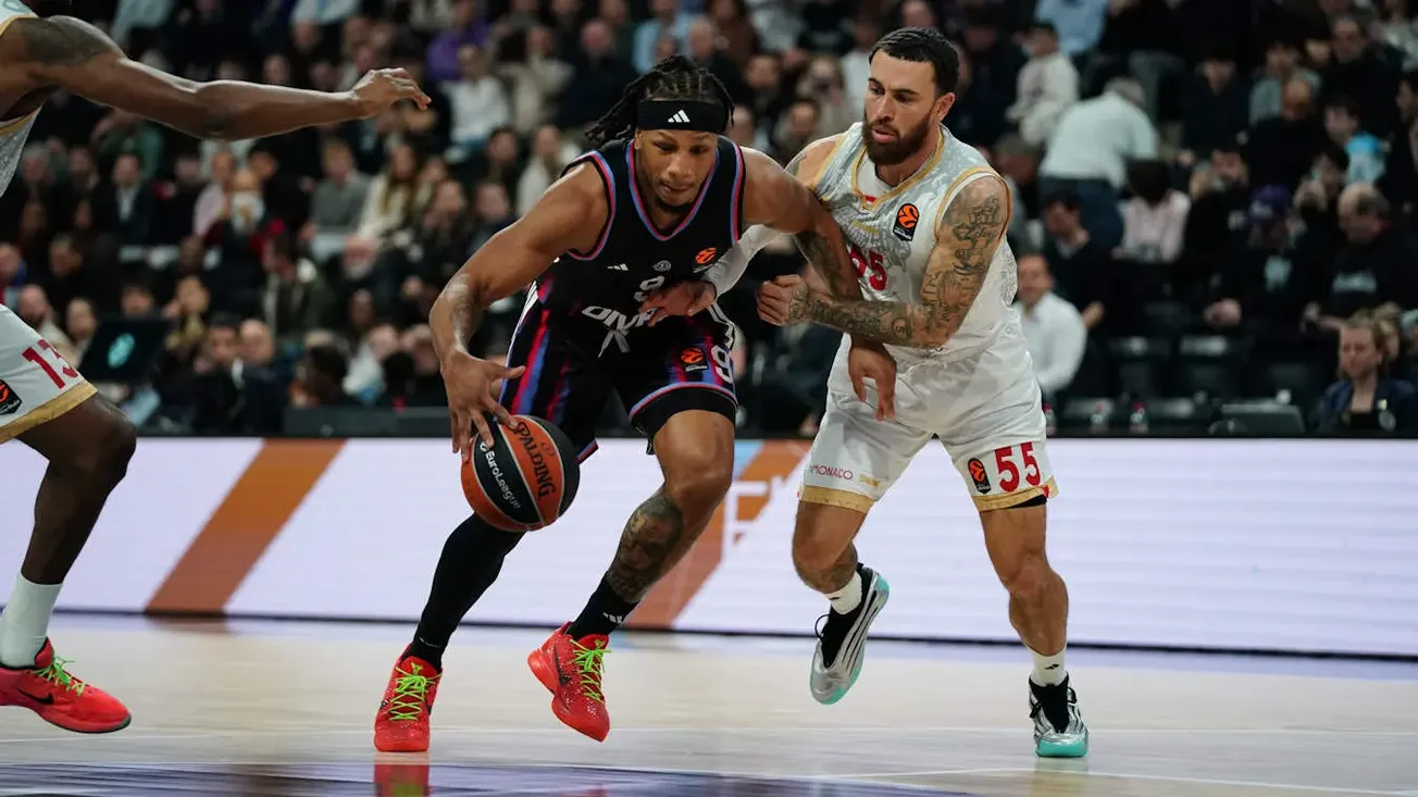 Sur Twitter, Paris chambre l'AS Monaco