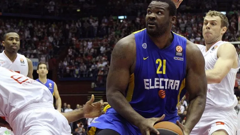Grèce: Sofoklis « Baby Shaq » Schortsanitis va rejouer avec Ionikos Nikaias