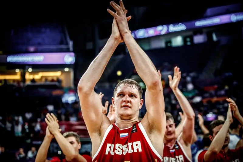 Russie: Opéré du genou, Timofey Mozgov, 33 ans, ne veut pas prendre sa retraite