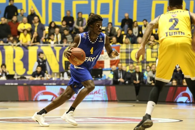 Levallois : Sylvain Francisco signe son premier contrat pro avec les Metropolitans