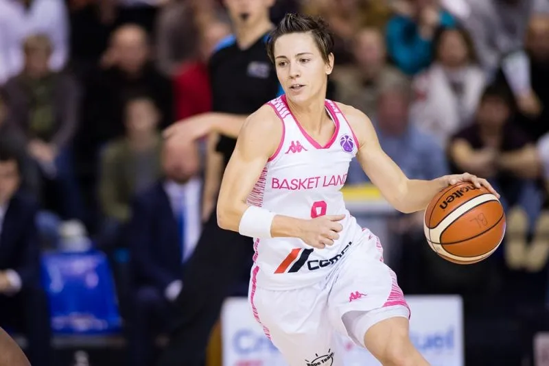 Basket Landes vs Bourges – Le 500e match de Céline Dumerc : « Franchement, ces 499 matches, je ne les ai pas vu passer »
