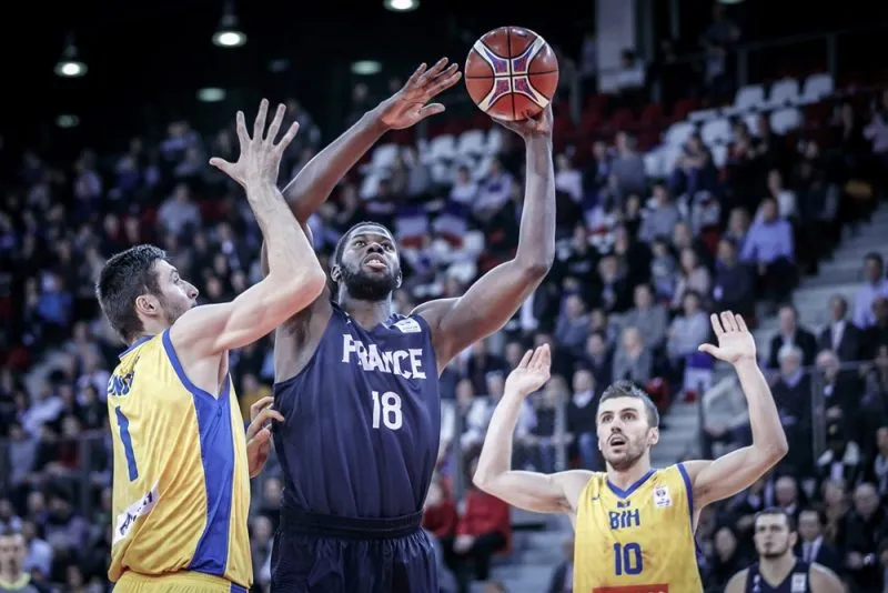 Equipe de France : Positif au COVID-19, Mam Jaiteh forfait