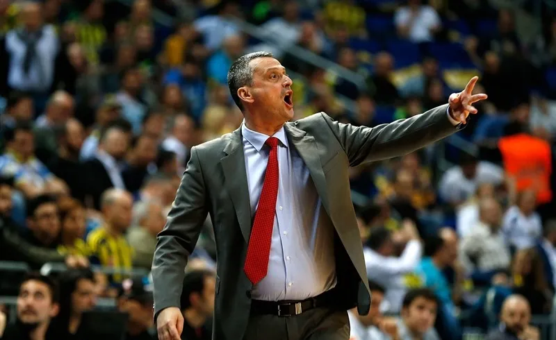 Panathinaikos : Le coach Dejan Radonjic plus que jamais le boss