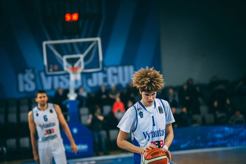 Vidéo : LaMelo Ball a signé son pire match en Lituanie