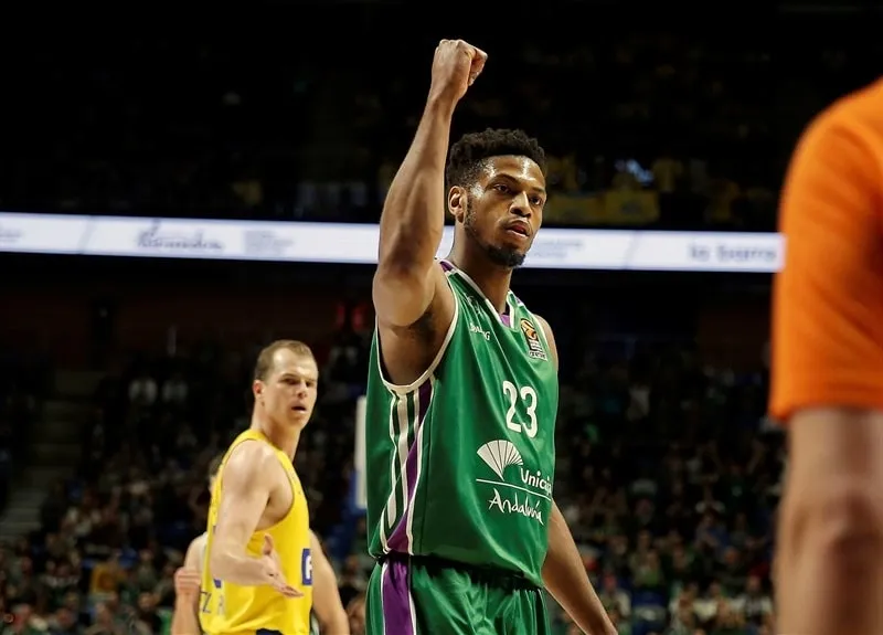 Italie : Christian Burns et Jeff Brooks se rapprochent de Milan