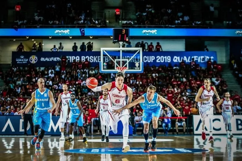 Qualifications Coupe du Monde: La Turquie peut remercier le duo Cedi Osman-Furkan Korkmaz