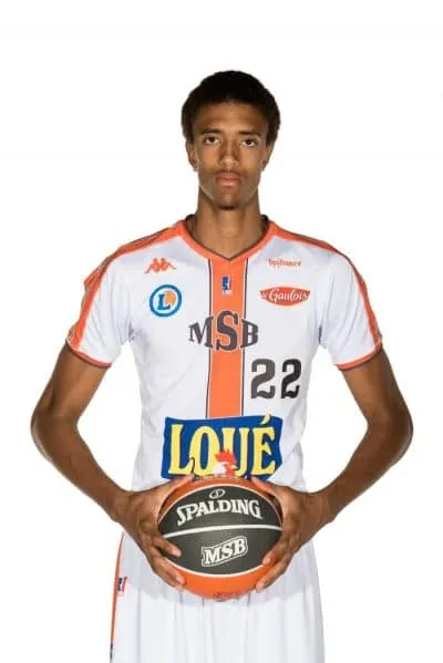 Jonathan Jeanne prend le risque de rejouer au basket, en LEB Oro espagnole