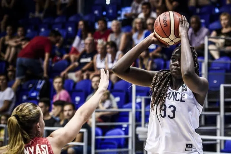 NCAA: Maeva Djaldi-Tabdi s’envole vers Miami où elle rejoint deux autres Françaises