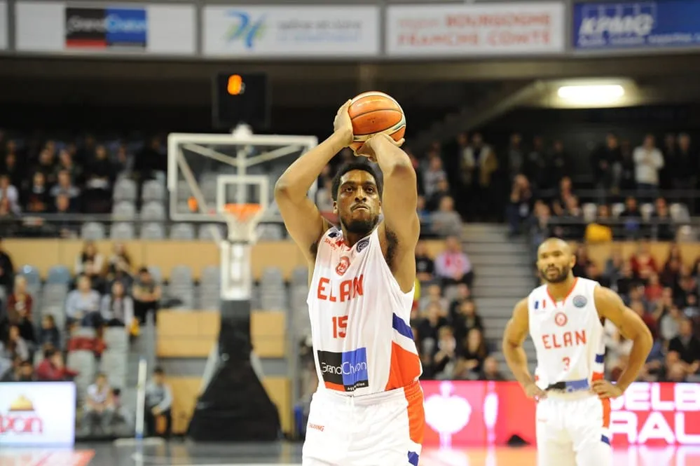 Allemagne : James Farr (ex Chalon) vers Mitteldeutscher