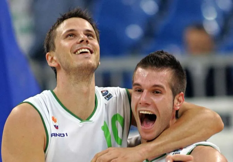 Du beau monde pour le jubilé de Bostjan Nachbar et Sani Becirovic