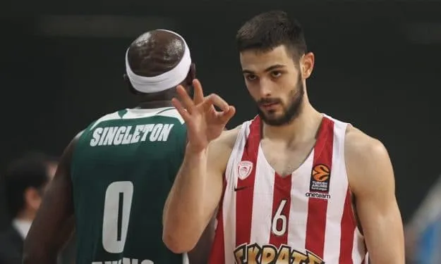 Olympiakos – Panathinaikos : la brûlante rivalité grecque déjà incandescente