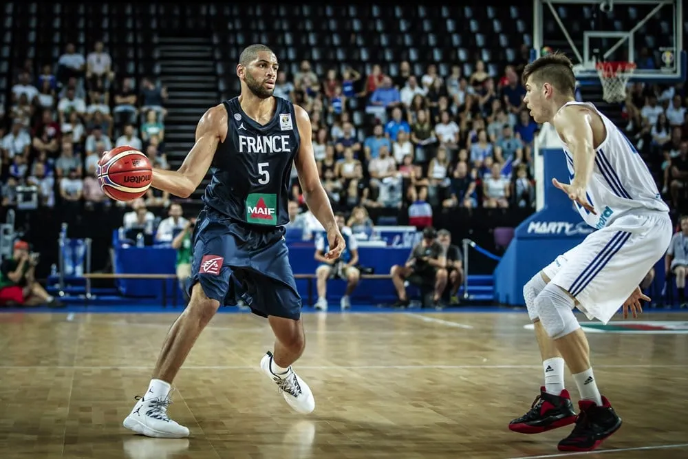 Un débat sur facebook sur le sport et le racisme avec Nicolas Batum