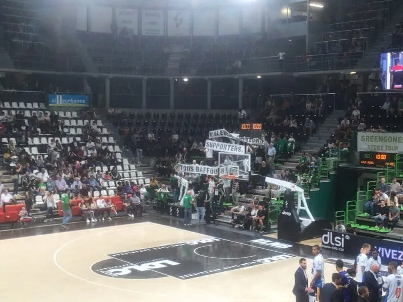 ASVEL: Pour les Green Gones, l’abandon du Vert ne passe pas et ils le font savoir