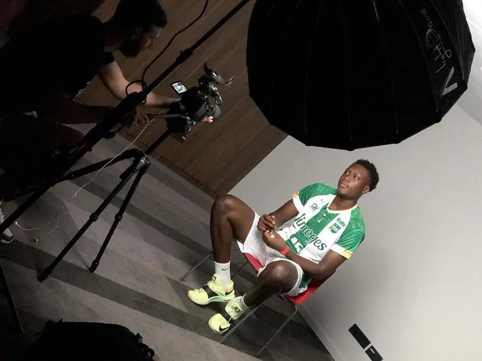 (REDIFF) Interview Sekou Doumbouya (Limoges CSP) : « A Limoges, tu vas chez le boucher pour acheter de la viande, il va te la donner gratuitement ! »