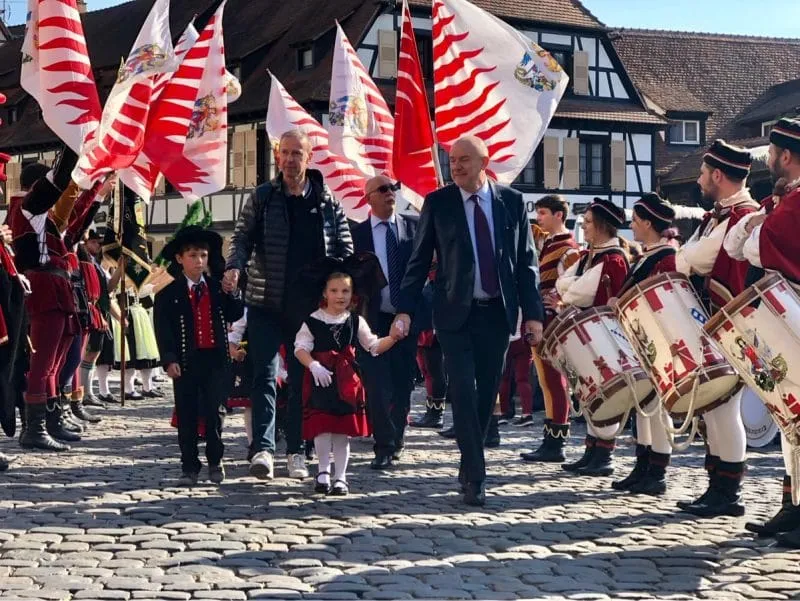 La photo – Vincent Collet ouvre la 66e édition de la Fête des vendanges de Barr