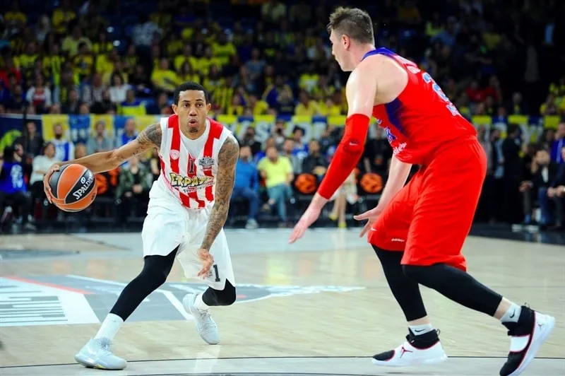 Turquie : Erick Green pigiste médical de Tyler Ennis au Fenerbahce