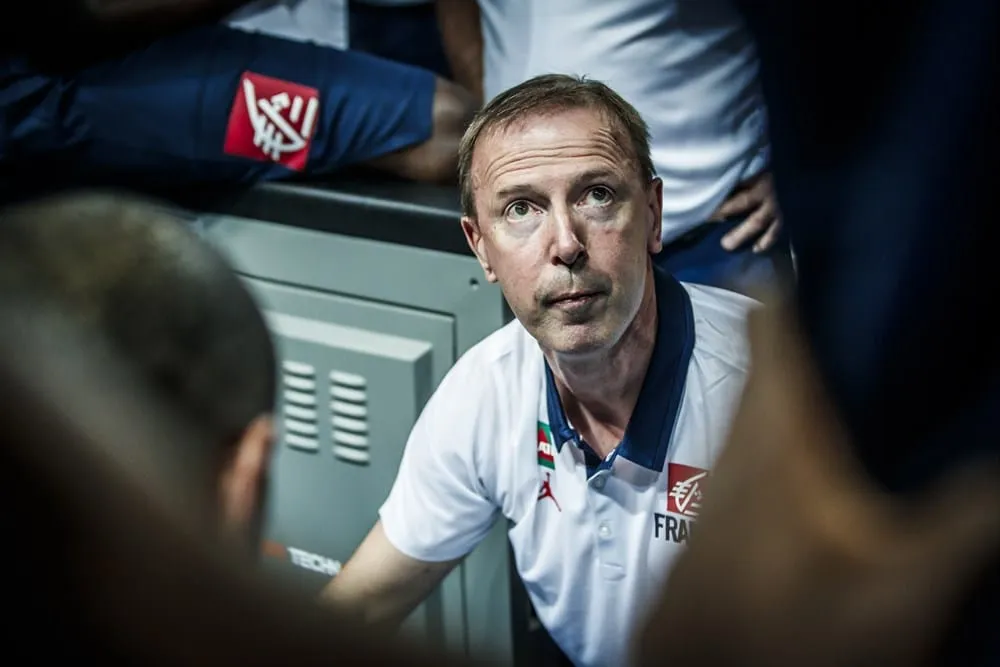 Vincent Collet (sélectionneur Equipe de France) : « Le public de Limoges va nous aider à gagner le match face à la Bulgarie »