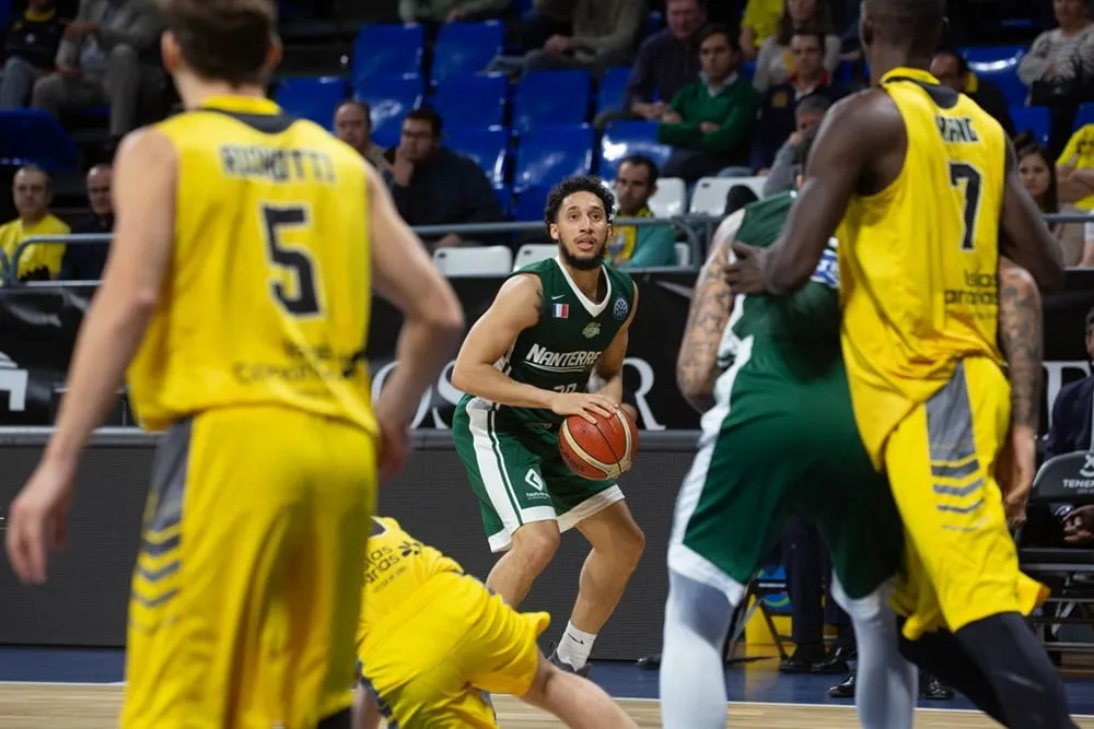 Vidéo : l’énorme cassage de cheville de Jeremy Senglin contre Tenerife