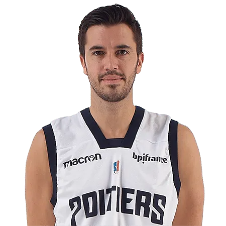Pro B: 9 paniers à trois-points pour Arnauld Thinon (Poitiers) contre Chartres