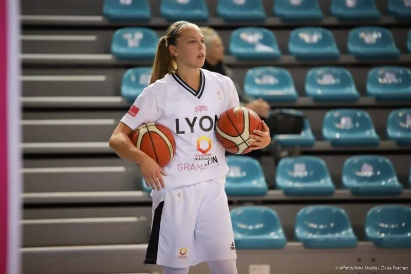 [REDIFF] Interview Julie Allemand (Lyon ASVEL), la petite Belge qui monte: « Avec les résultats que l’on fait cette année, on sent qu’il y a un engouement »