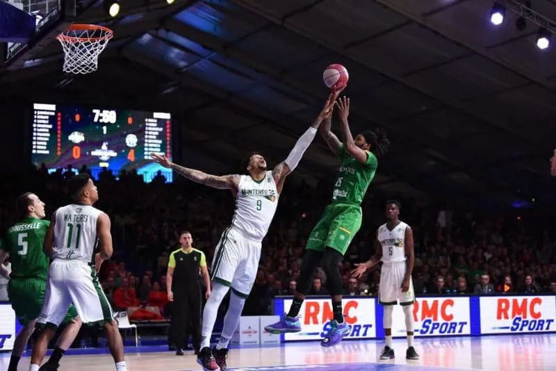 Isaiah Miles nouvel intérieur de Cholet